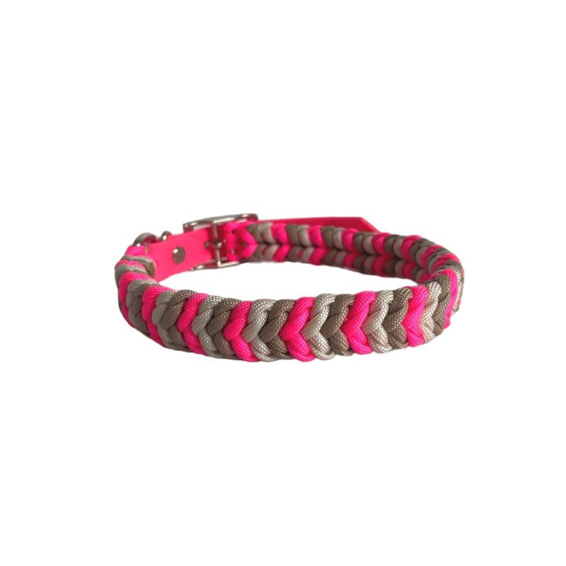 Robuste Hundeleine aus Paracord, ideal für Outdoor-Aktivitäten, mit rutschfestem Griff und verstellbarer Länge für optimalen Komfort und Sicherheit.
